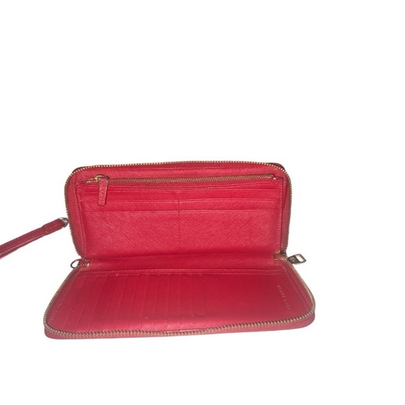 Tory Burch Zip Around Long - Pre Loved Retail $285 - Picture 3 of 9